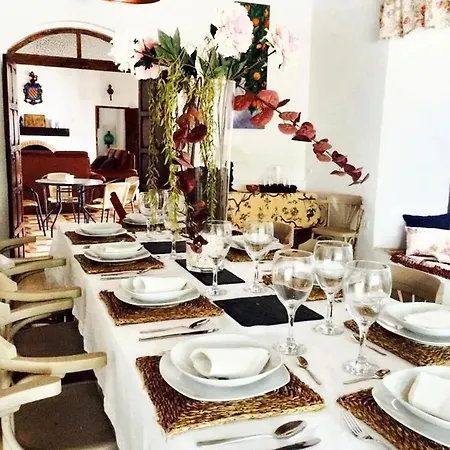 Вилла Luxurious In + Pool