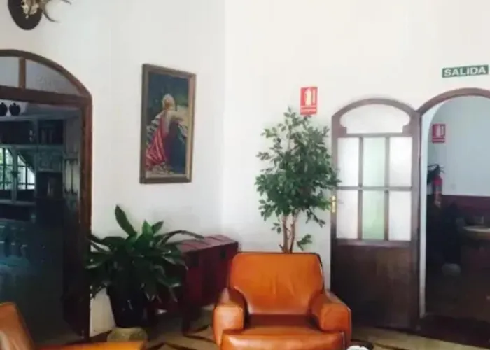 Luxurious In + Pool *